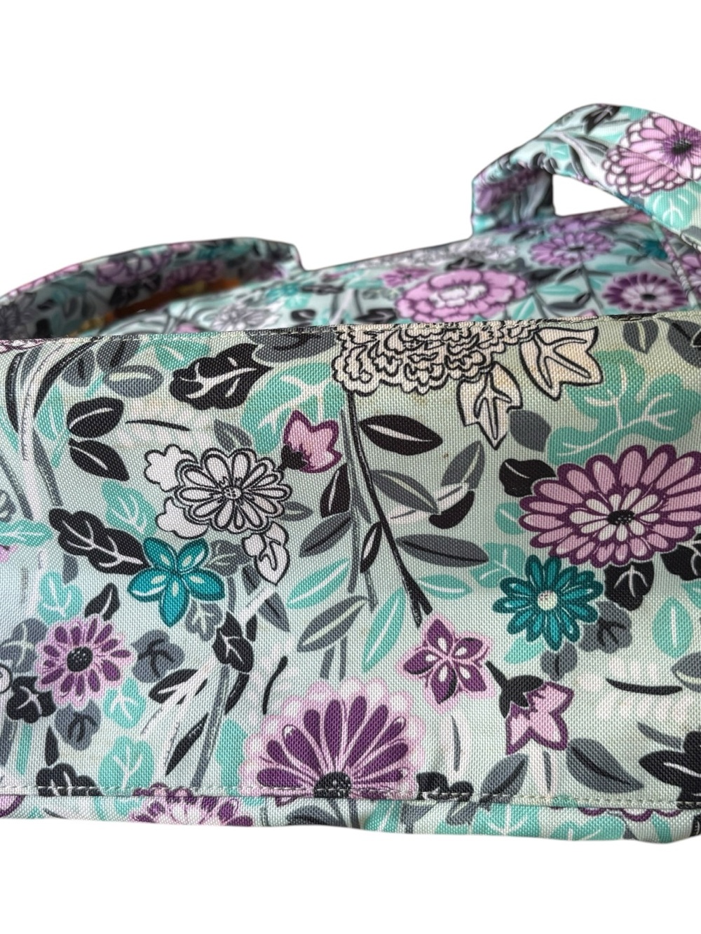 Vera Bradley Vera Penelope’s Garden Backpack– Near New Condition - Picture 6 of 10